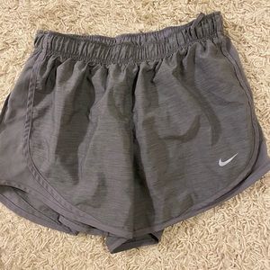 womens nike running shorts